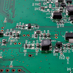 貼片電容器型號有什么不同?價格都一樣? 貼片電容器型號有什么不同?價格都一樣?